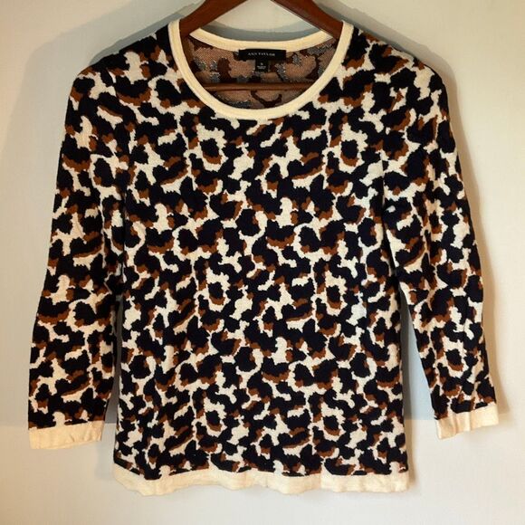 Ann Taylor Scoopneck 3/4 Sleeve Animal Print Sweater. S. Wool Blend - Picture 9 of 13
